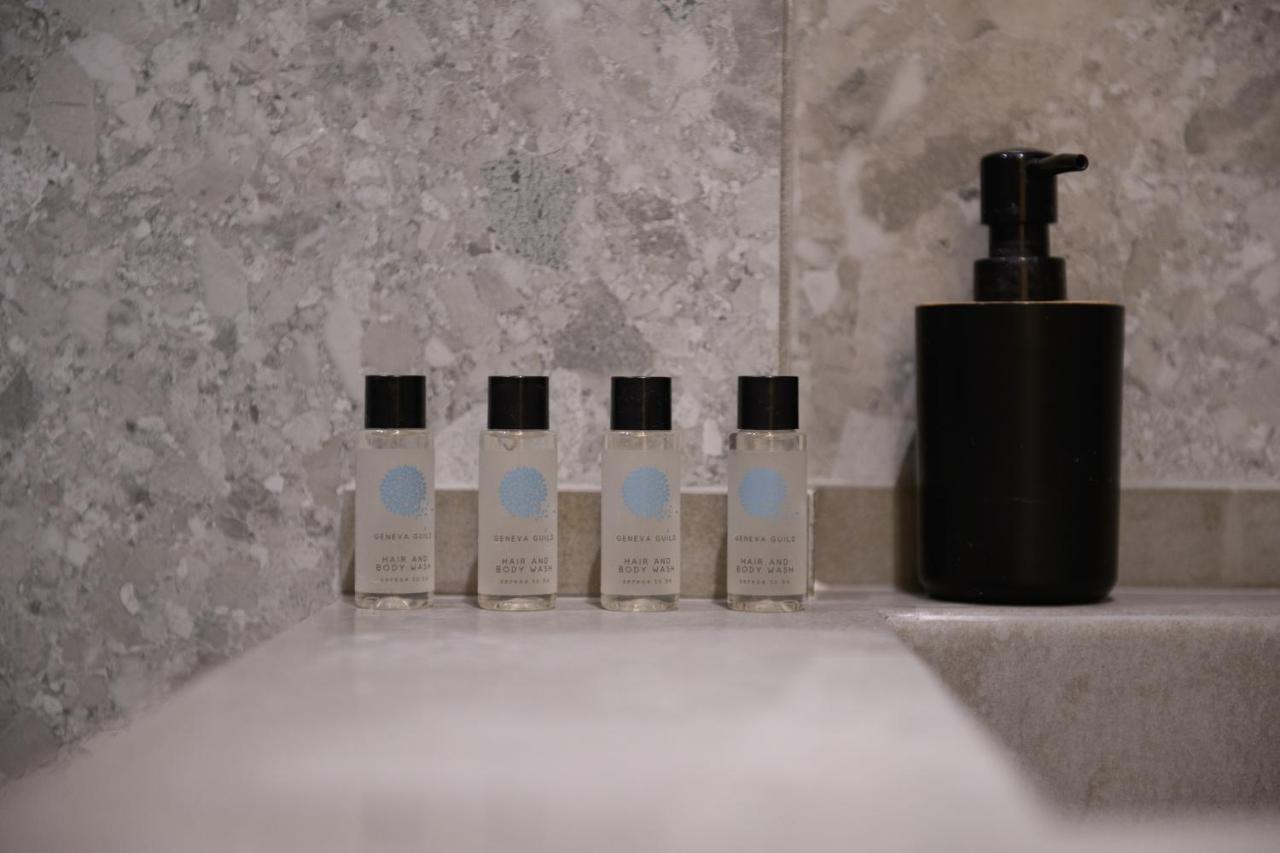 Seven Keys Luxury Suites Achílleion Exteriör bild
