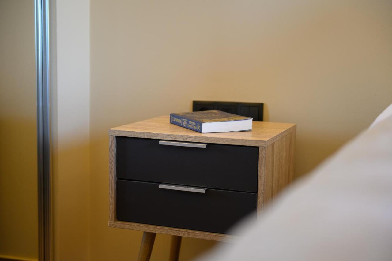 Seven Keys Luxury Suites Achílleion Exteriör bild