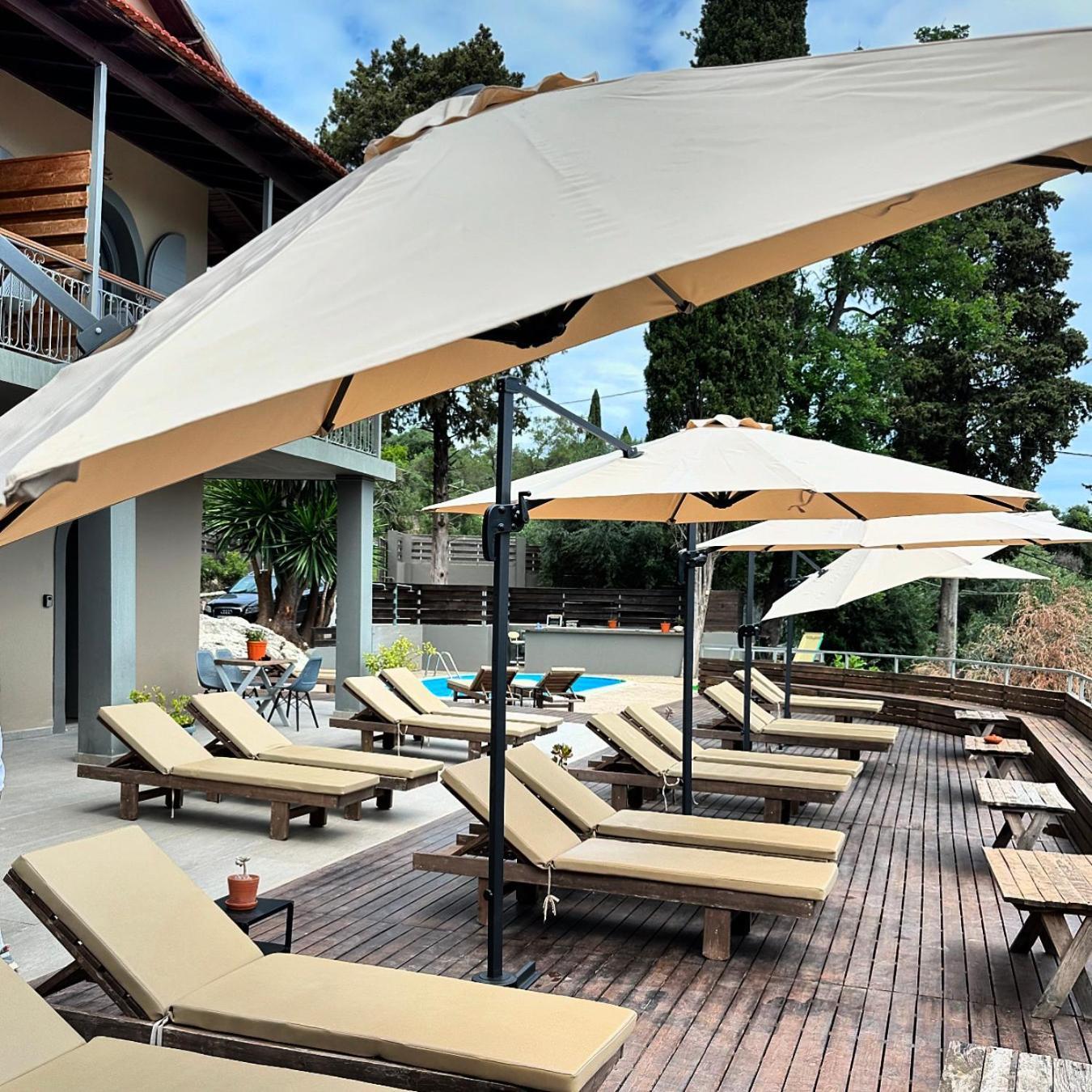 Seven Keys Luxury Suites Achílleion Exteriör bild